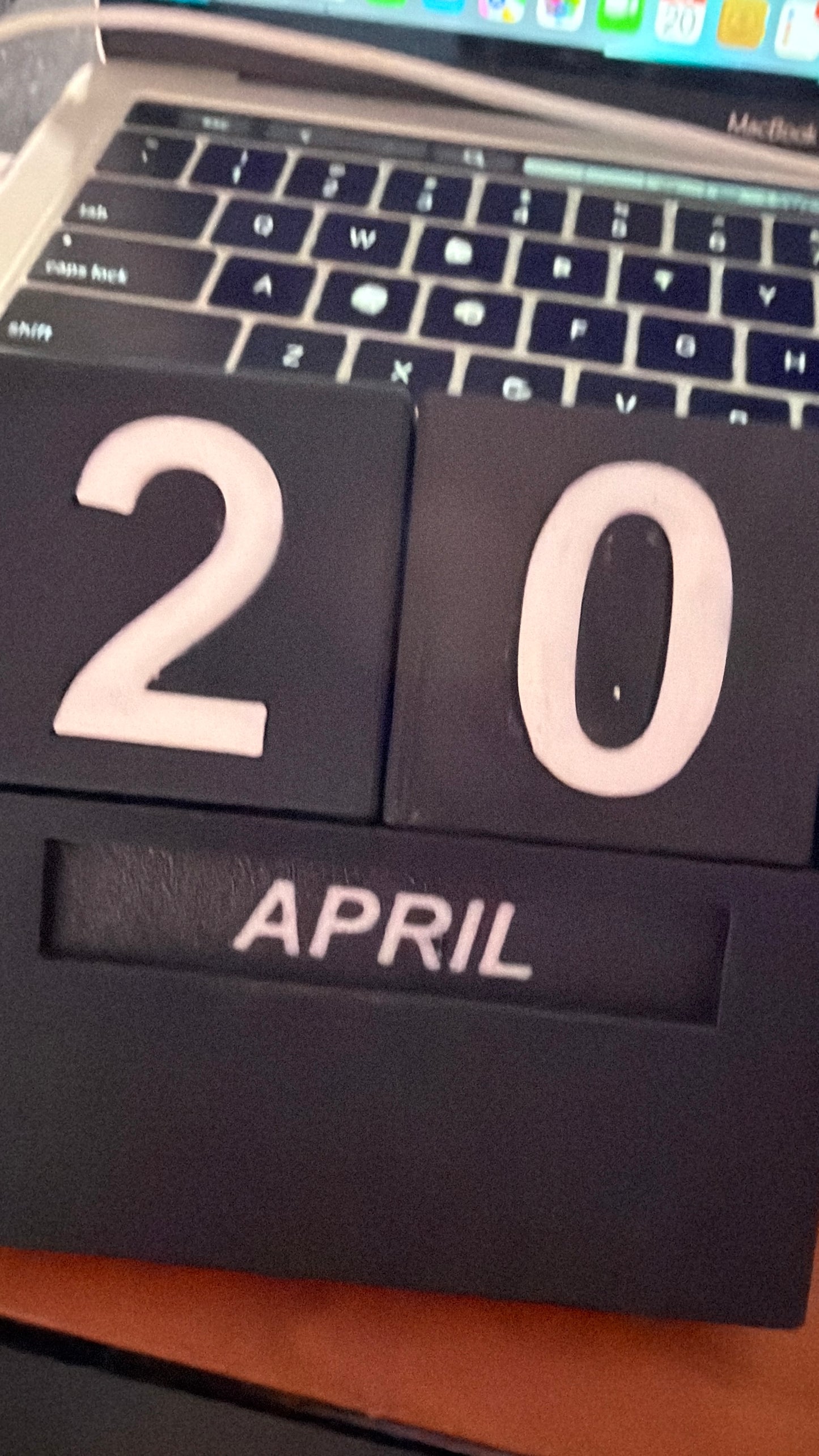 Modern Minimalist Desk Calendar – Reusable & Stylish