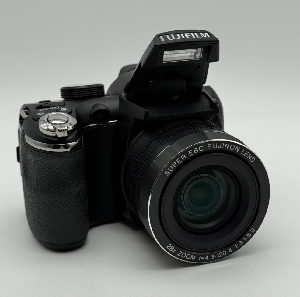 Fujifilm FinePix S4430 FX-S4430WMB